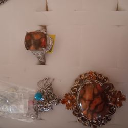 Mojave Orange TURQUOISE RING AND NECKLACE SET