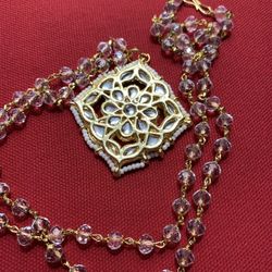 Dual Sided Stunning Pendant Necklace 