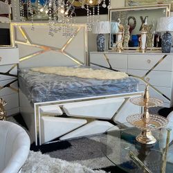 Bedroom Set In Stock For Immediate Delivery 