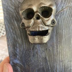 Skeleton skull Bottle opener 