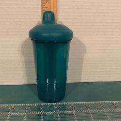 KIDS SIPPY CUP