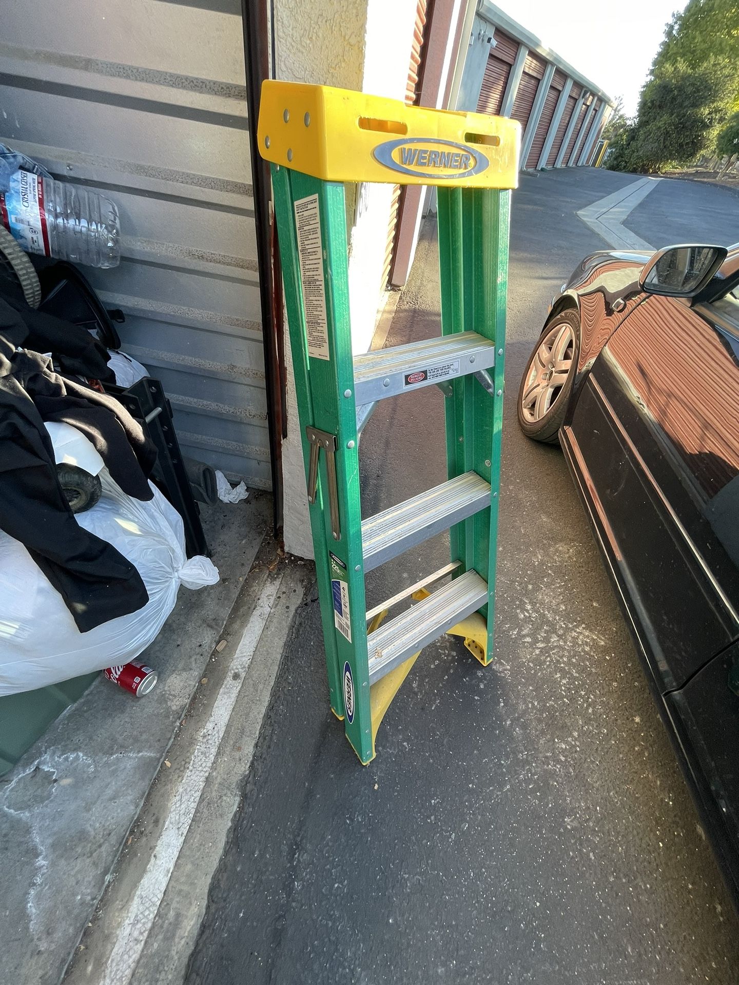 Werner 4ft Ladder 225lbs Capacity