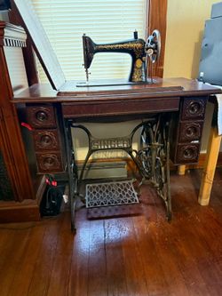 Antique Singer Sewing machine