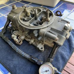 Holley Chevrolet Carburetor 1972 Fits 1960S To Mid 1970S off A Small Block 350 Chevy Engine