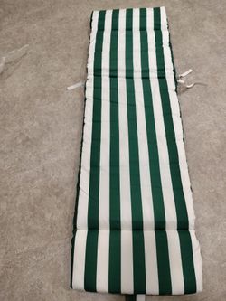 Outdoor lounge cushions