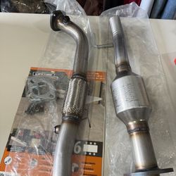 Catalytic Converter Flex Pipe For 02-06 Toyota Camry 2.4L L4 