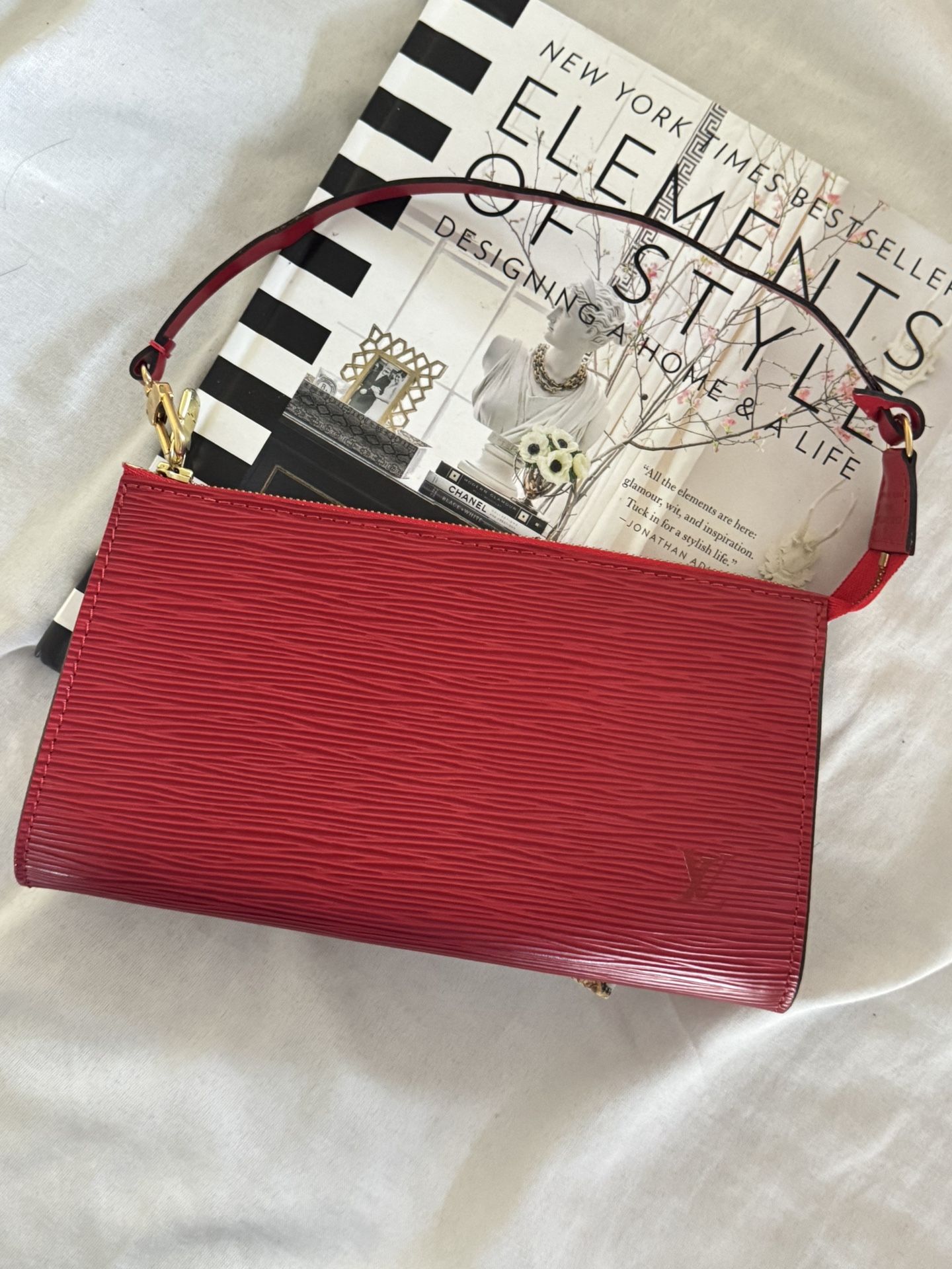 Authentic Louis Vuitton Epi Pochette Accessoires