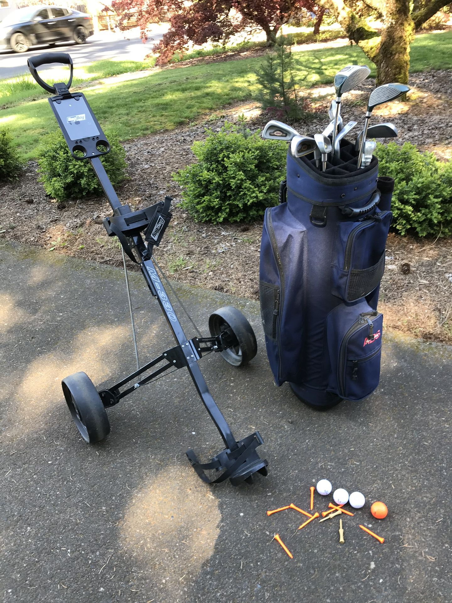 Golf Clubs (with bag Boy Cart)