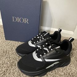 Dior B22 'Black Reflective' Size (44) 