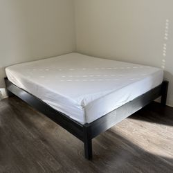 South Shore Queen Size Bed Frame