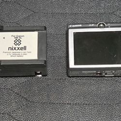 Canon PowerShot SD800 IS Silver Digital ELPH 7.1MP 3.8x Zoom