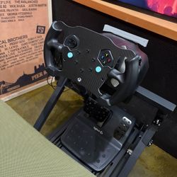 Logitech G920 Xbox w/Stand