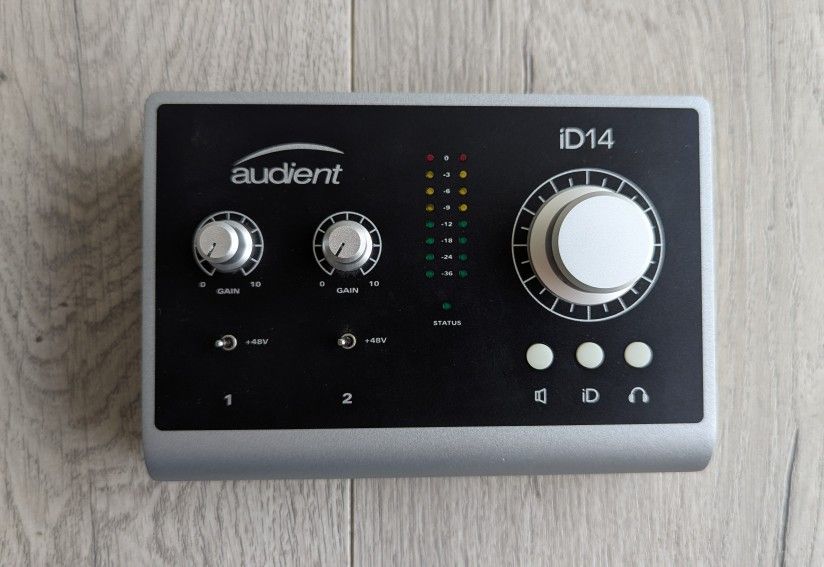 Audient ID14 USB Audio Interface