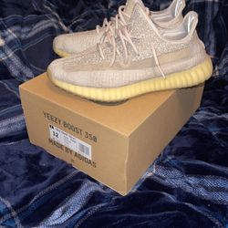 Yeezy Boost 350 V2 Natural 