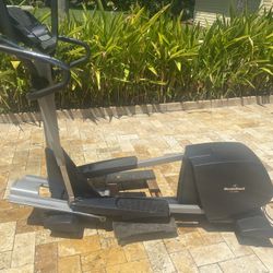 NordicTrak CX 990 Elliptical 