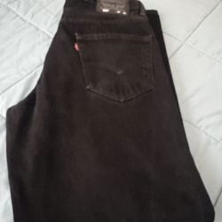 Pantalón Levi’s Negro Poco Uso Size 34x32