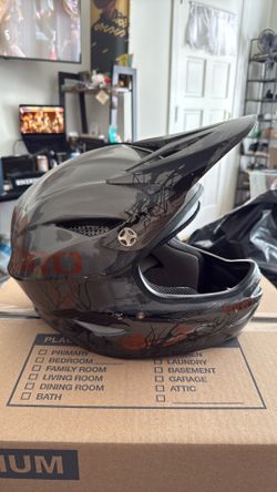 Giro Remedy Full Face Helmet - Carbon fiber - $50