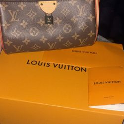 Louis Vuitton Pochette Tirette