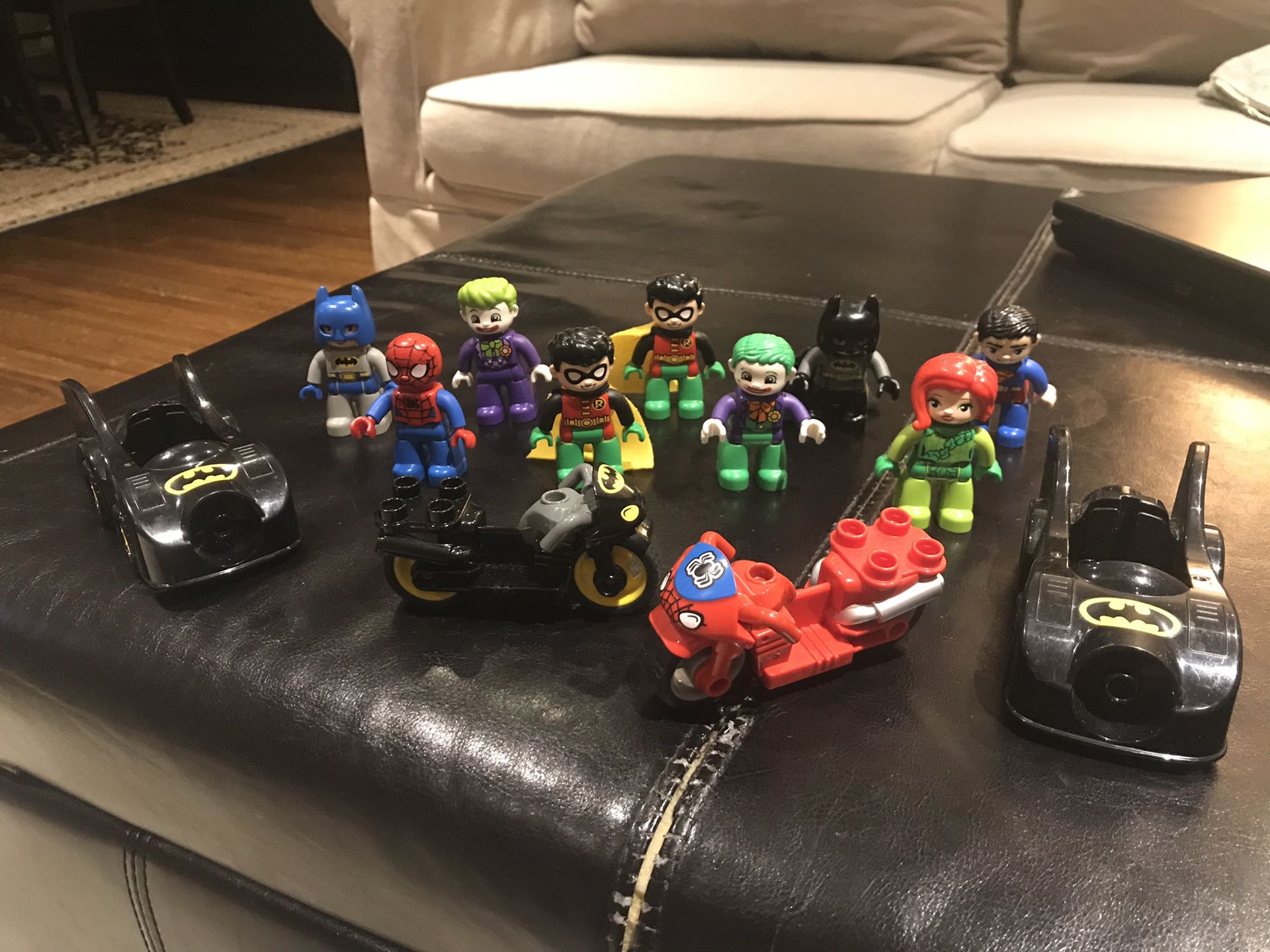 Lego Duplo Superheroes Lot - Batman, Superman, Spiderman, Joker, Robin, Poison Ivy