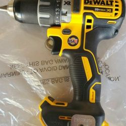 DEWALT 20-Volt MAX XR Cordless Brushless 1/2 in. Drill/Driver (Tool-Only)
