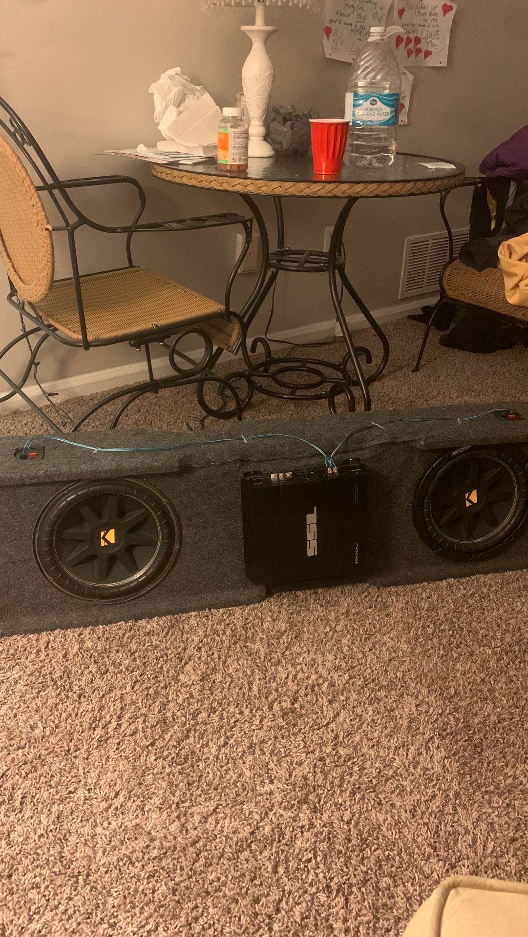 2 Kicker 10s with 1500 watts power