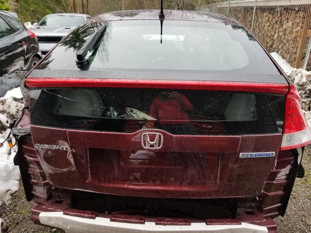 2011 insight tailgate