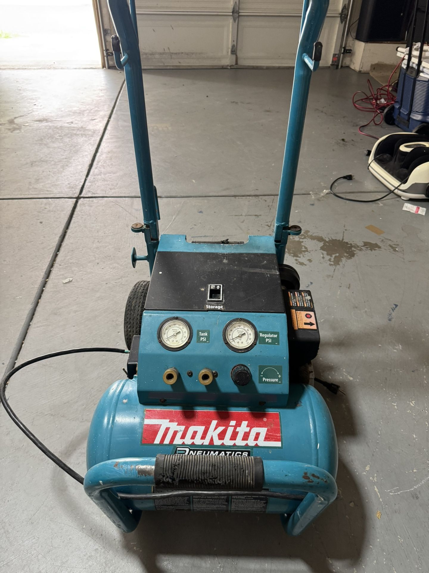 Air Compressor
