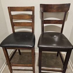 4 BAR stools