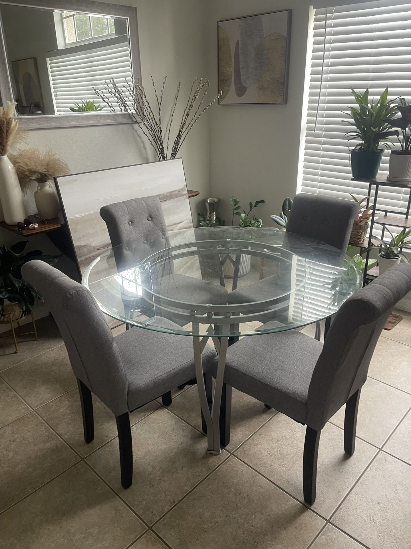 Breakfast Dinning Table With 4 Chairs