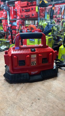 Milwaukee M18 18-Volt Lithium-Ion 6-Port Sequential Battery Charger
