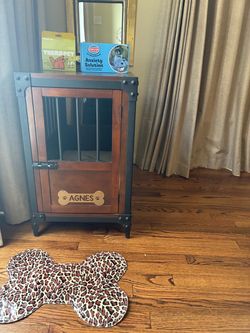 Wooden dog crate