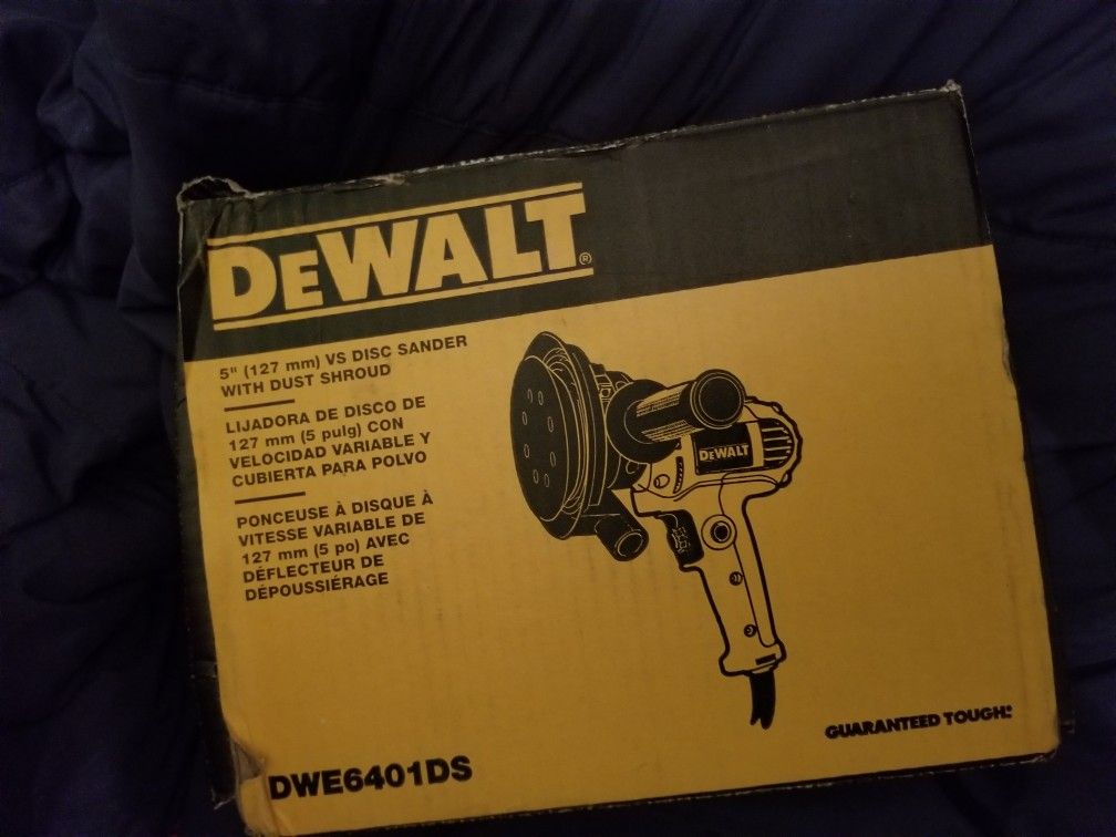 Dewalt 5"(127mm) vs disc sander with dust shroud