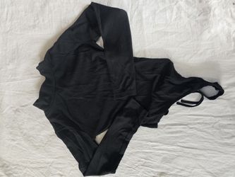 Fashion Nova Bodysuit Size Small Backlace With Lacing
