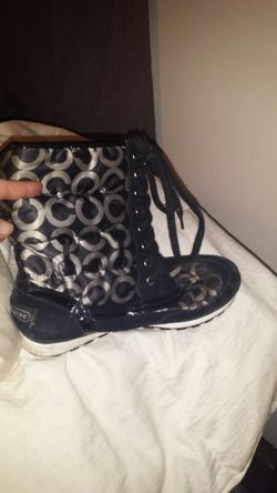 Authentic coach rain boots size 9 women's