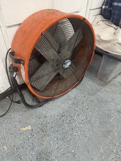 Fans Construction