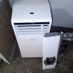 Midea Stand Up AC Unit 8,000BTU