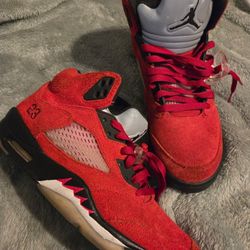 Nike/ Jordan 5 Retro Raging Bull