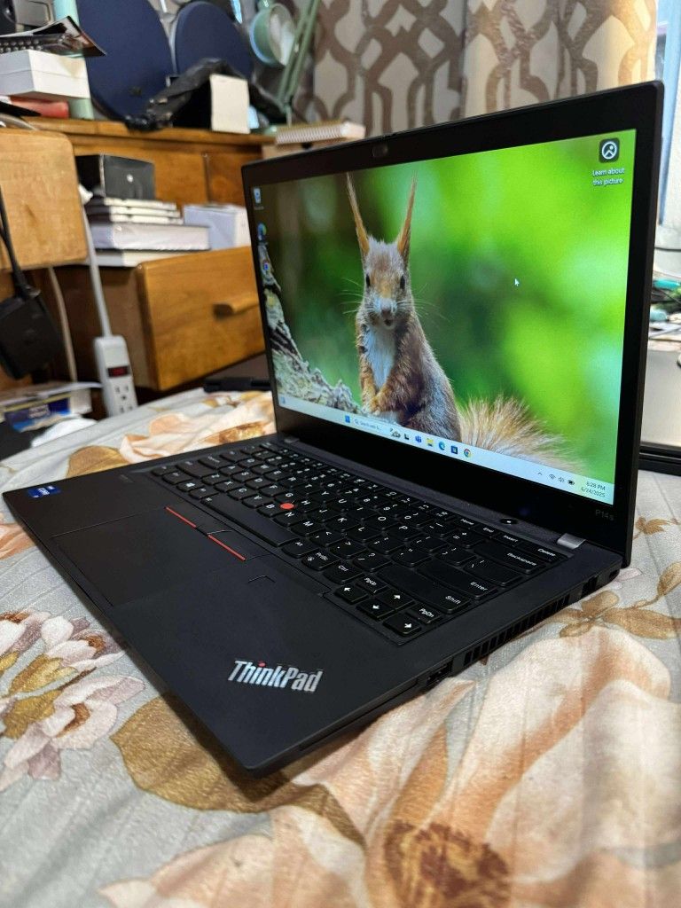 Excellent 15 inch Lenovo ThinkPad 11th Generation Laptop Computer With Intel Core i7 Processor With Windows 11 With Programs