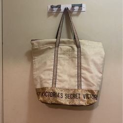Victoria Secret Shoppers Tote 15x15 Inches