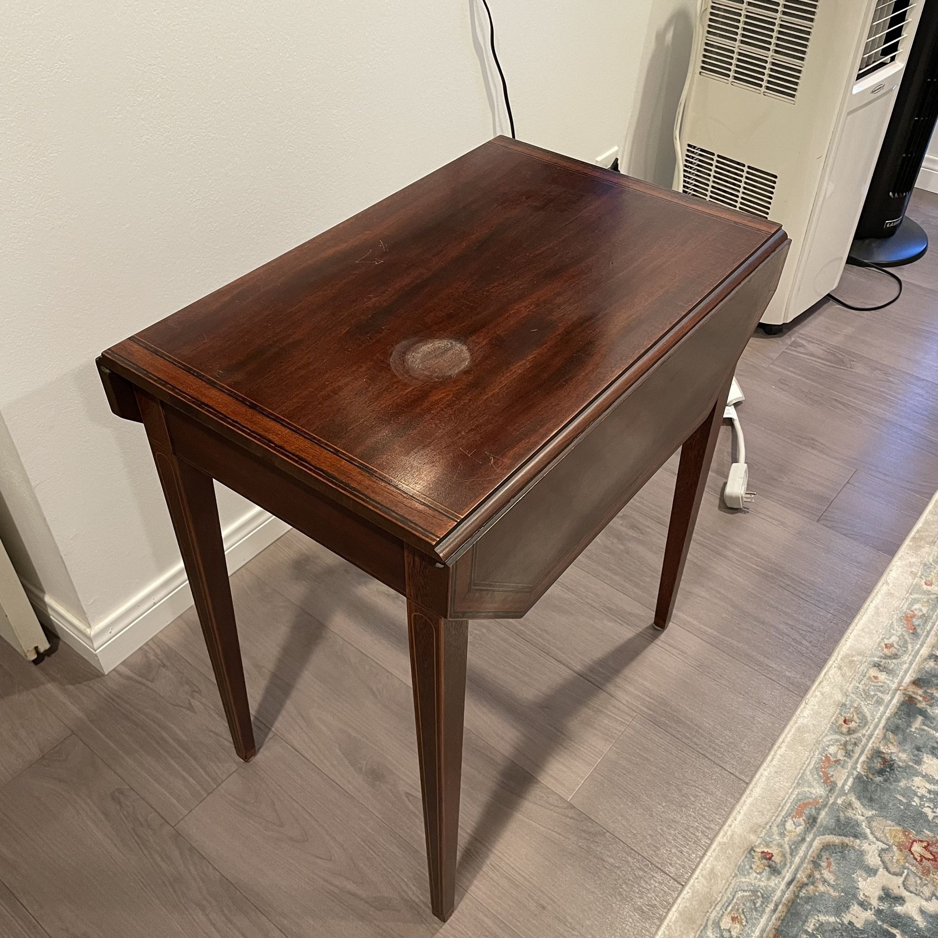 Antique Baker Furniture Banded Mahogany Pembroke Table