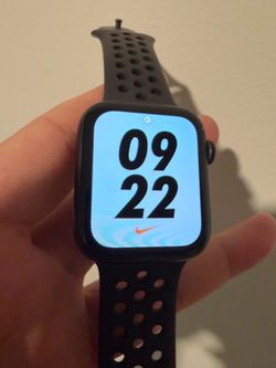 Apple Watch Series 5 44mm GPS + Cellular - Excellent Condition - 89% Battery