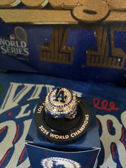 2024 Los Angeles Dodgers Championship Ring SGA Miguel Rojas 7/21/2025