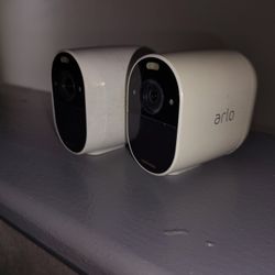 Arlo Essential Spotlight Cameras