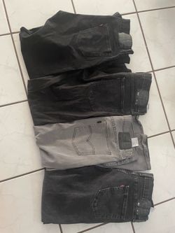 Levi’s 33x30 price is for each