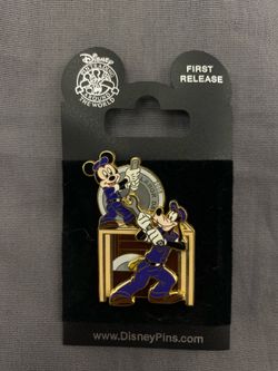 Disney First Release 2008 Labor Day Goofy Mickey Mechanic Pin