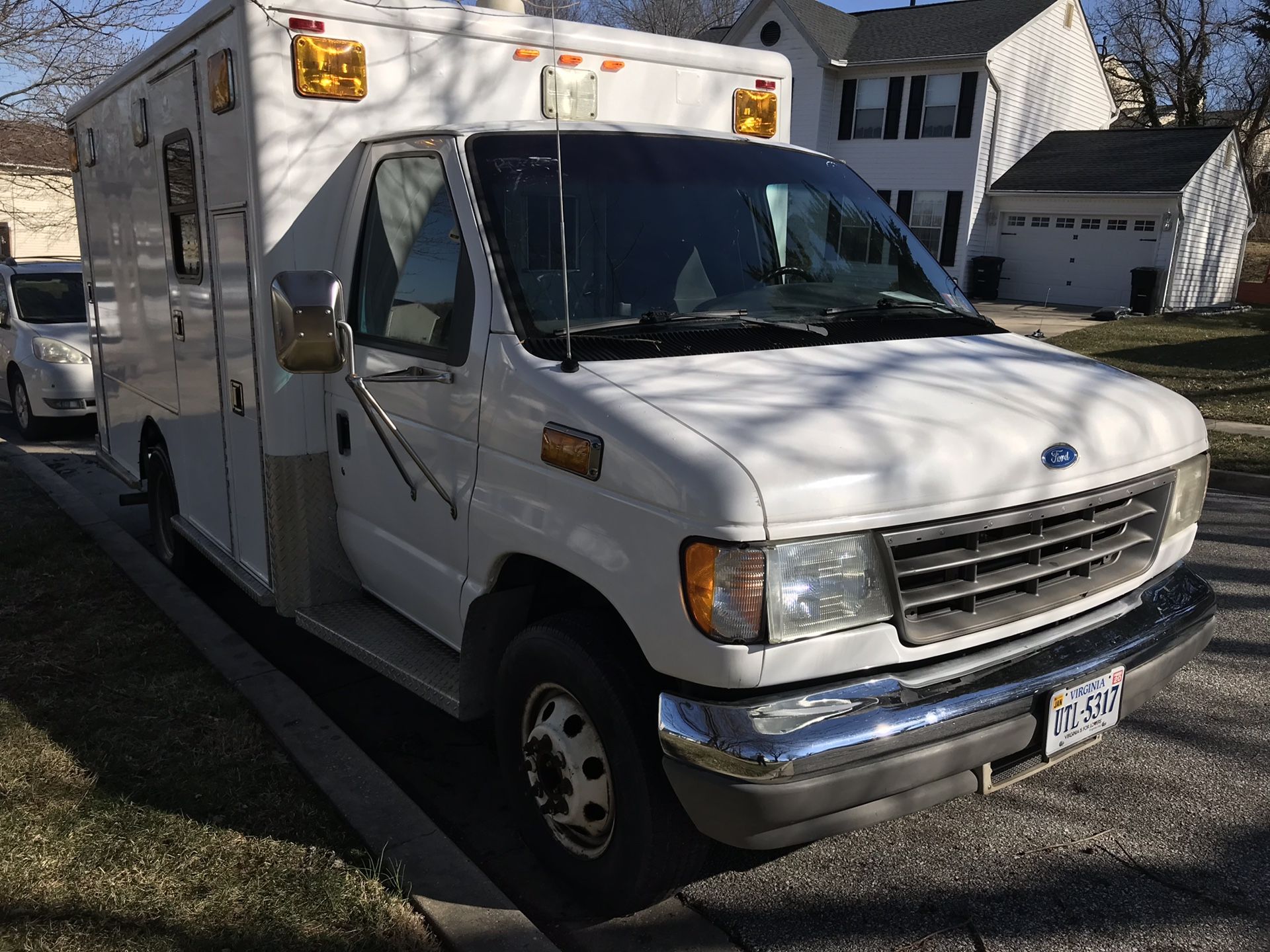 1993 Ford E-350