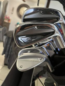 Titliest Irons