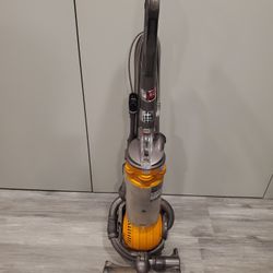 Dyson Vaccum Cleaner Bagless DC25 Upright Animal Ball For Parts Corded All Floor Types Cleaning Home Appliance 