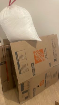 Free Moving Boxes and Bubble Wrap