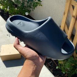 Yeezy slides